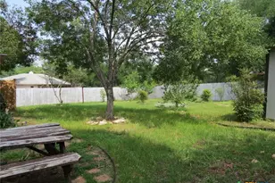 8 E Shawnee Ln, Belton, TX 76513 - Photo 28