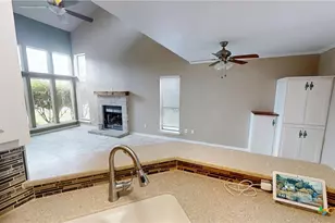 8 E Shawnee Ln, Belton, TX 76513 - Photo 8