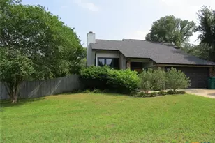 8 E Shawnee Ln, Belton, TX 76513 - Photo 2