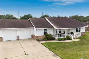 394 Navidad, Vanderbilt, TX 77991 - Photo 22