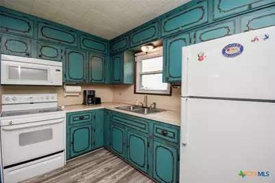 225 Swallow Drive, Palacios, TX 77465 - Photo 16