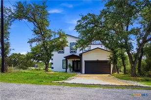 131 Friendlywood Dr, Canyon Lake, TX 78133 - Photo 1