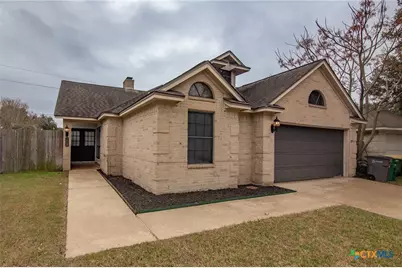 201 Amhurst Street, Victoria, TX 77904 - Photo 2