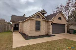 201 Amhurst St, Victoria, TX 77904 - Photo 2