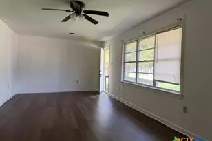 1102 N Houston, Cameron, TX 76520 - Photo 4
