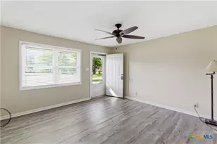 3905 Mariam Rd, Temple, TX 76502 - Photo 4