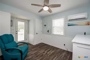 1678 Bayview Dr, Palacios, TX 77465 - Photo 24