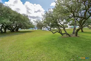 1678 Bayview Dr, Palacios, TX 77465 - Photo 44