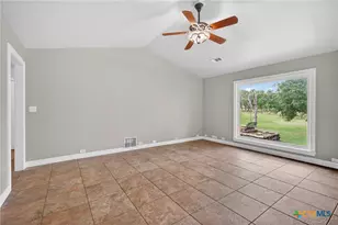 2171 Briggs Rd, Killeen, TX 76549 - Photo 6