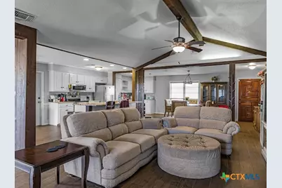 906 Mead Road, Victoria, TX 77904 - Photo 18