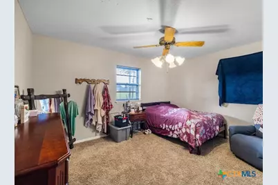 906 Mead Road, Victoria, TX 77904 - Photo 26