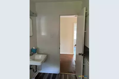 413 E Walker Avenue, Temple, TX 76501 - Photo 16