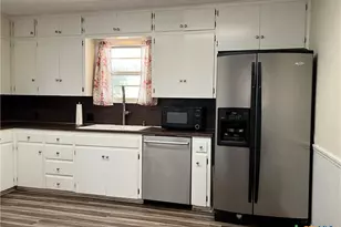 413 E Walker Ave, Temple, TX 76501 - Photo 8