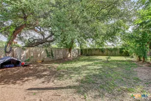 203 Sorrell Dr, Copperas Cove, TX 76522 - Photo 40