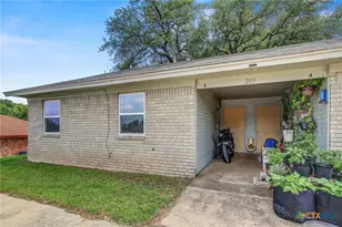 203 Sorrell Dr, Copperas Cove, TX 76522 - Photo 2
