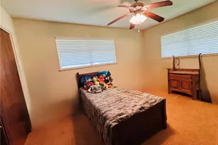 139 College Ave, Oglesby, TX 76561 - Photo 8
