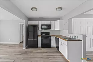 408 Veterans Ave, Copperas Cove, TX 76522 - Photo 10