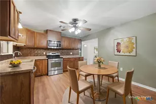 303 N Milam St, Rogers, TX 76569 - Photo 8