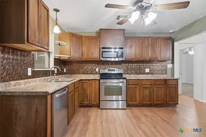 303 N Milam Street, Rogers, TX 76569 - Photo 6