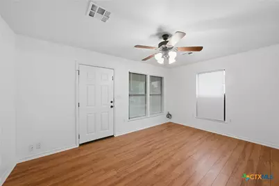 303 N Milam Street, Rogers, TX 76569 - Photo 2