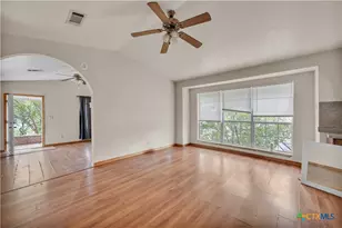 1401 Bridge St, Gatesville, TX 76528 - Photo 6