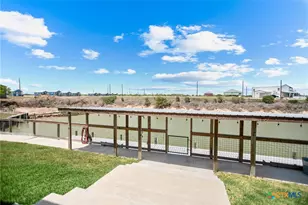 792 County Road 306 Rd, Port Lavaca, TX 77979 - Photo 10