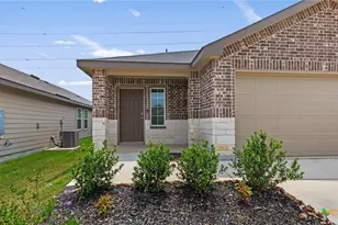 1609 Chianti Pass, New Braunfels, TX 78130 - Photo 2