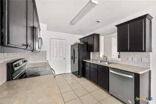 1320 Travis Cir, Copperas Cove, TX 76522 - Photo 8