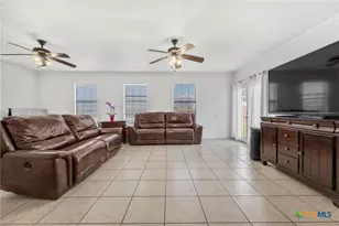 1320 Travis Cir, Copperas Cove, TX 76522 - Photo 16