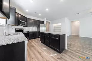 738 Friar Tuck Dr, Temple, TX 76502 - Photo 10