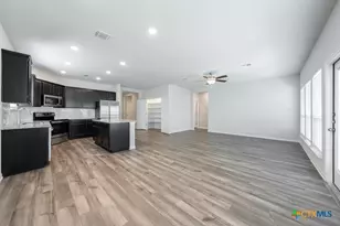 738 Friar Tuck Dr, Temple, TX 76502 - Photo 8
