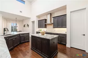 625 Haven Point Loop, New Braunfels, TX 78132 - Photo 8