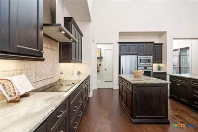 625 Haven Point Loop, New Braunfels, TX 78132 - Photo 6