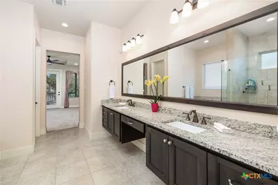 625 Haven Point Loop, New Braunfels, TX 78132 - Photo 16