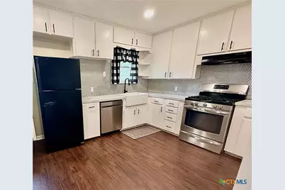 3510 Morningside Street, Victoria, TX 77901 - Photo 6