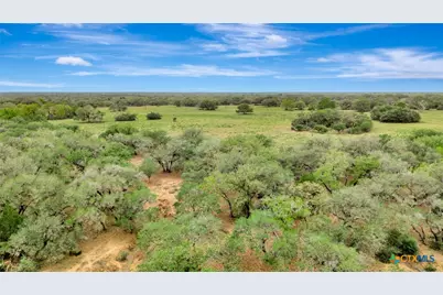 16297 State Highway 111, Yoakum, TX 77995 - Photo 34