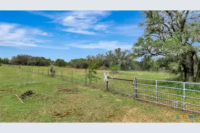 16297 State Highway 111, Yoakum, TX 77995 - Photo 44