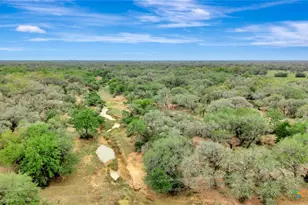 16297 State Hwy 111, Yoakum, TX 77995 - Photo 42