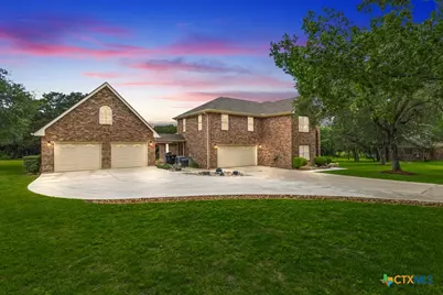 51 Hunters Point Drive, New Braunfels, TX 78132 - Photo 2