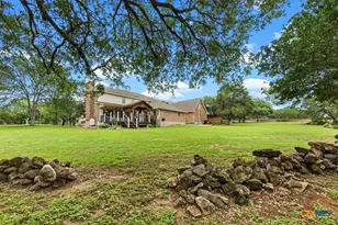 51 Hunters Pt Dr, New Braunfels, TX 78132 - Photo 36