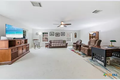 51 Hunters Point Drive, New Braunfels, TX 78132 - Photo 24