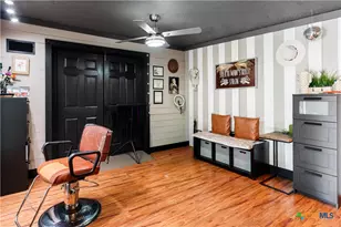 209 S Main St, Salado, TX 76571 - Photo 18