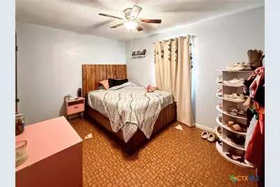821 S Mill Street, Flatonia, TX 78941 - Photo 10