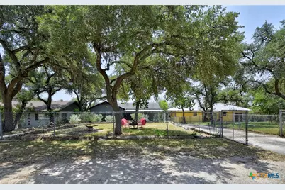 284 Lake Forest, Canyon Lake, TX 78133 - Photo 6