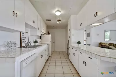 284 Lake Forest, Canyon Lake, TX 78133 - Photo 12