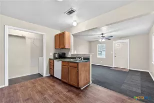 821 Garner Ave, Killeen, TX 76541 - Photo 8