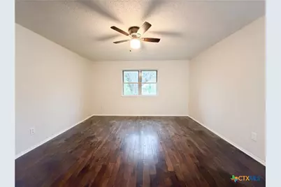 203 W Hogan Drive, Copperas Cove, TX 76522 - Photo 4