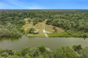 3042 Co Rd 452, Palacios, TX 77465 - Photo 4