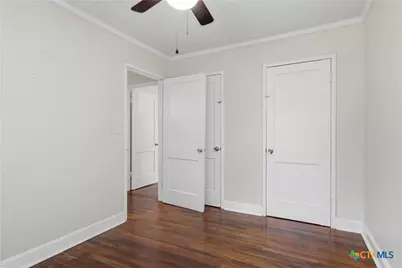 1605 E Mistletoe Avenue, Victoria, TX 77901 - Photo 14