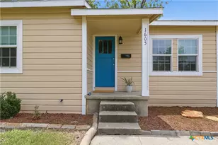 1605 E Mistletoe Ave, Victoria, TX 77901 - Photo 2